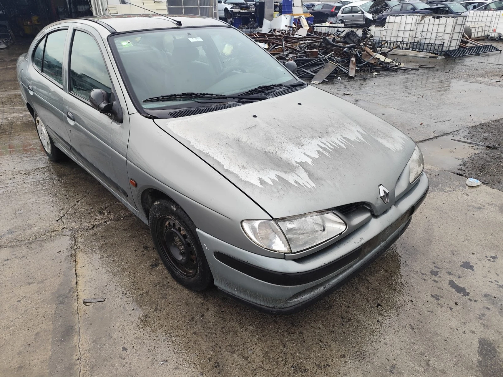 Renault Megane 1.6 - изображение 2