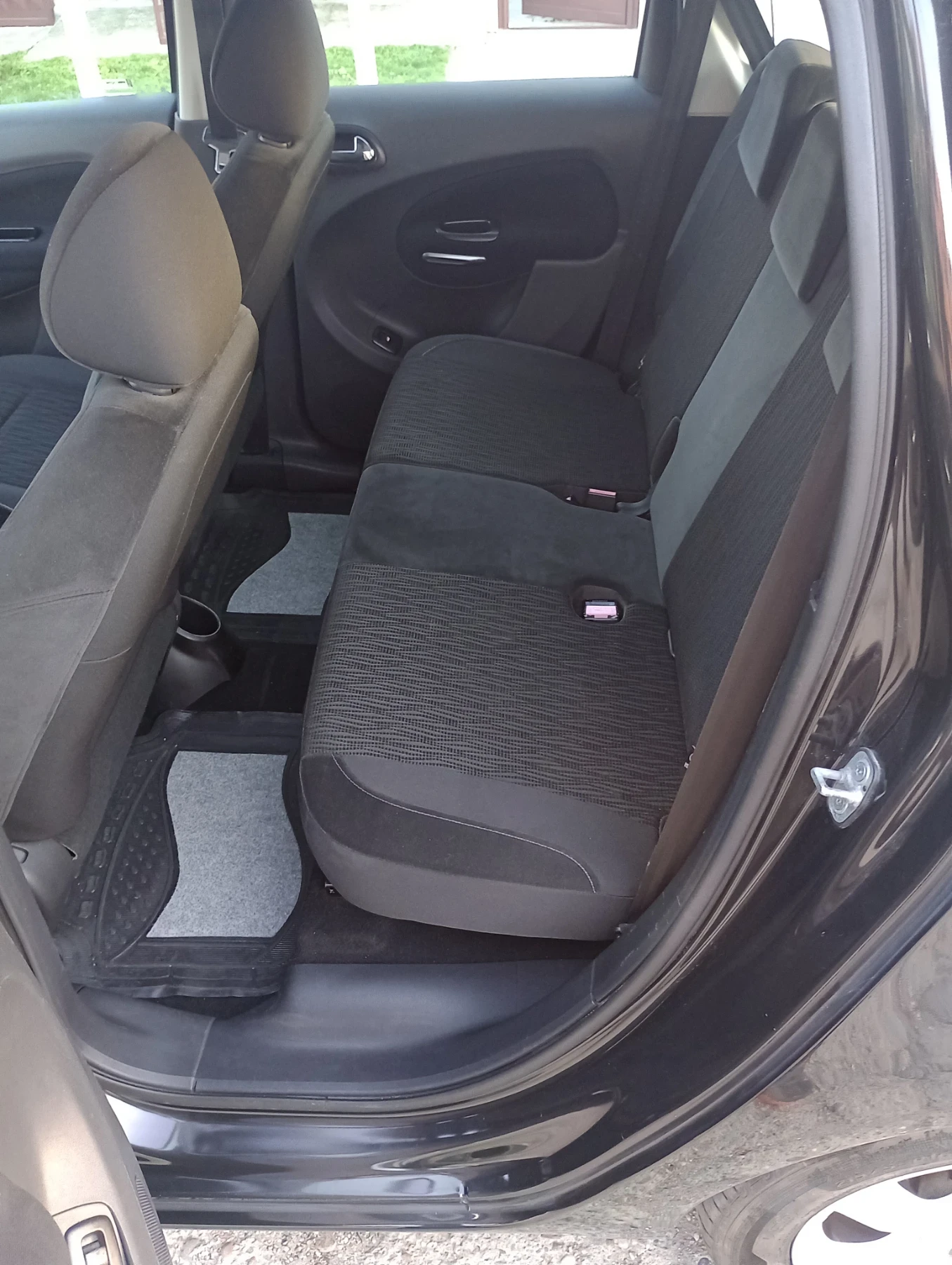 Citroen C3 Picasso ГАЗ Бензин 1.4/95 Малкият данък 0884501099, снимка 13 - Автомобили и джипове - 51738832