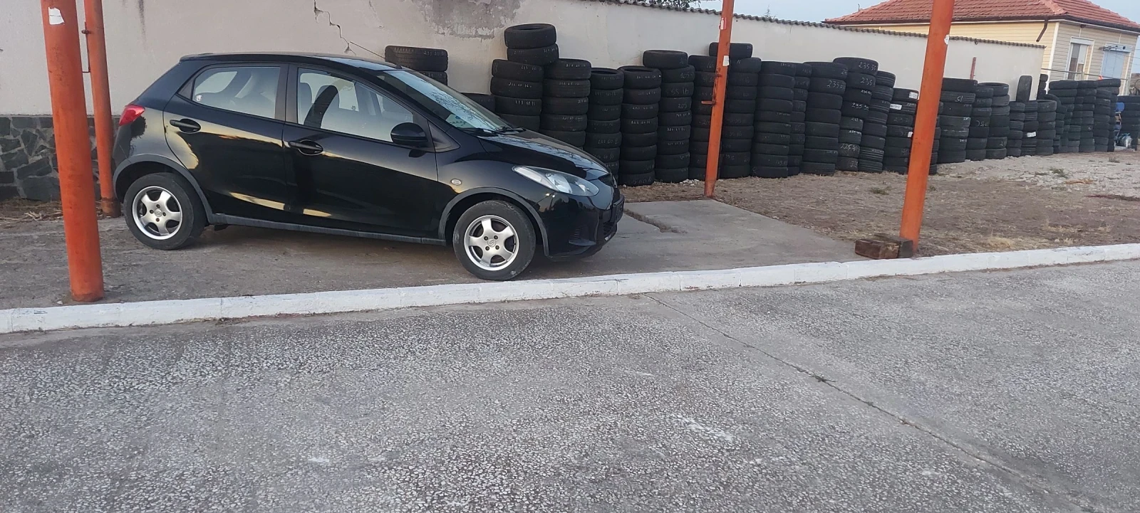 Mazda 2 1.3i | Mobile.bg   5