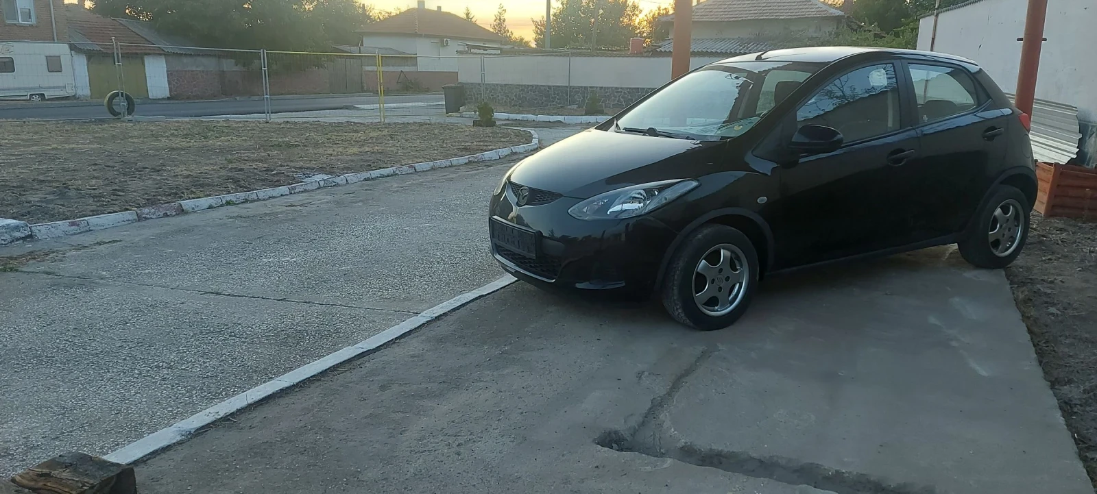 Mazda 2 1.3i | Mobile.bg   3