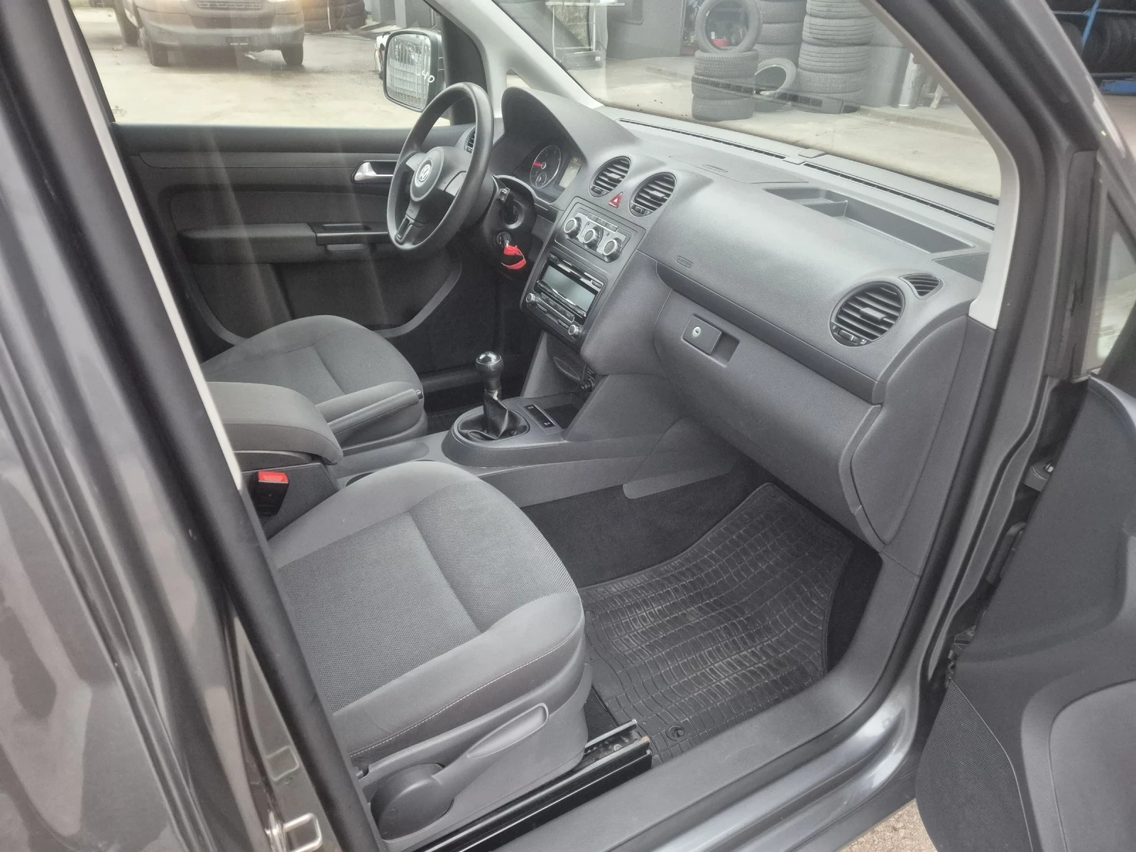 VW Caddy ������  | Mobile.bg � ����������� 12