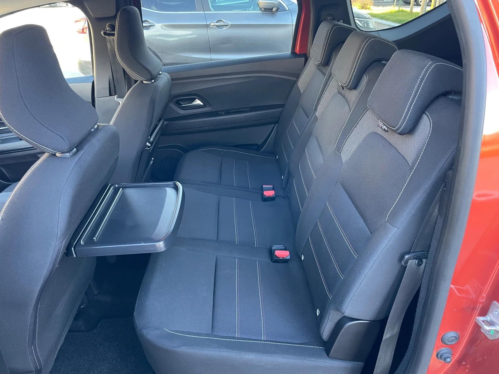 Dacia Jogger 7-�����-navi-CarPlay-Extreme-Camera | Mobile.bg � ����������� 14