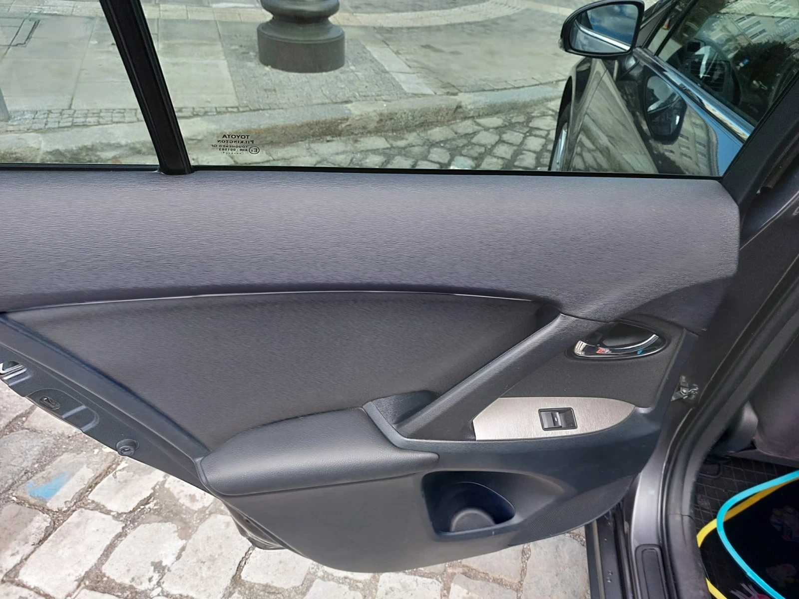 Toyota Avensis  - изображение 9