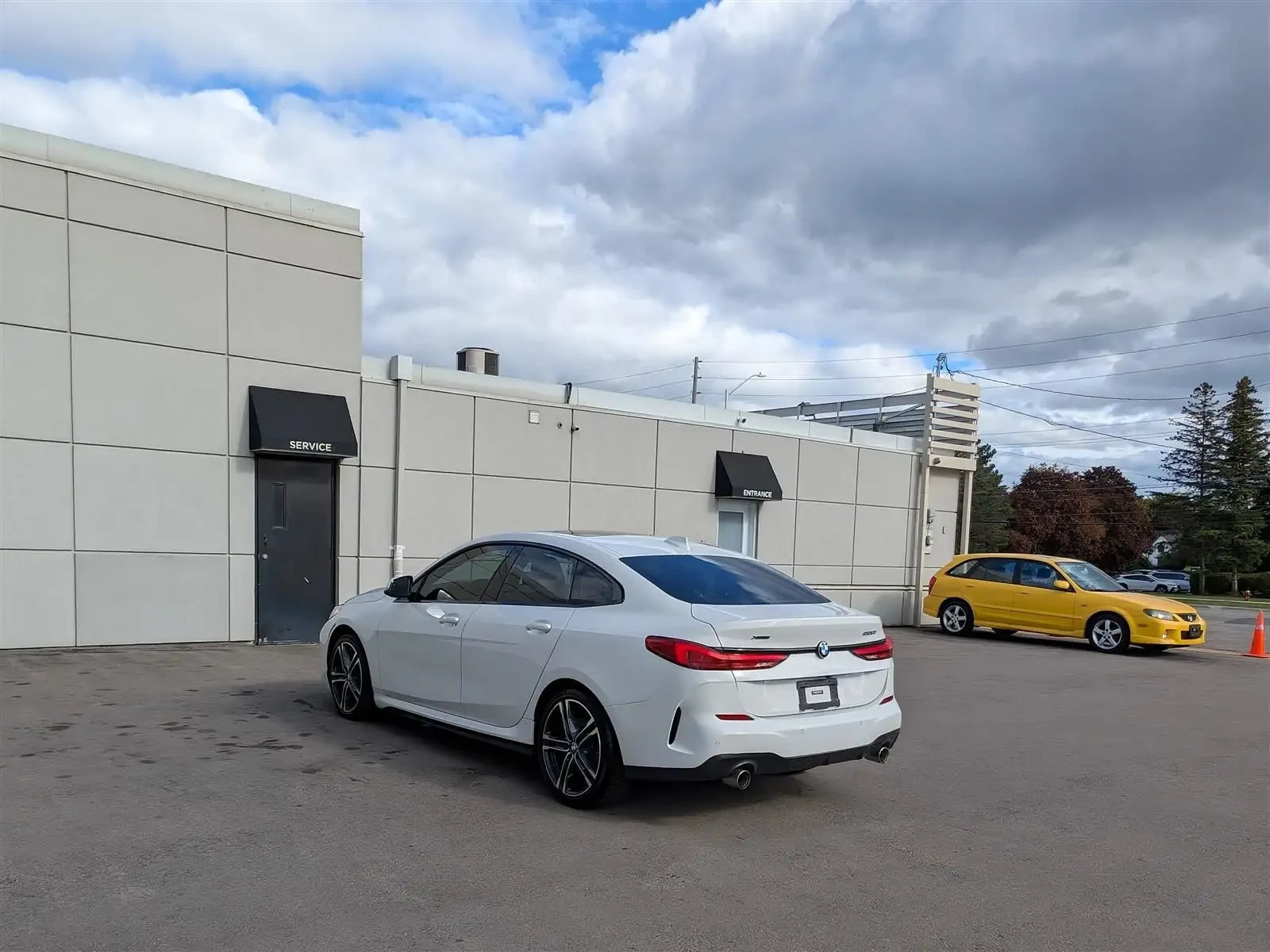 BMW 228 * ФИКСИРАНА ЦЕНА * CARFAX* ОПЦИЯ ЗА ФИНАНСИРАНЕ*  - изображение 2