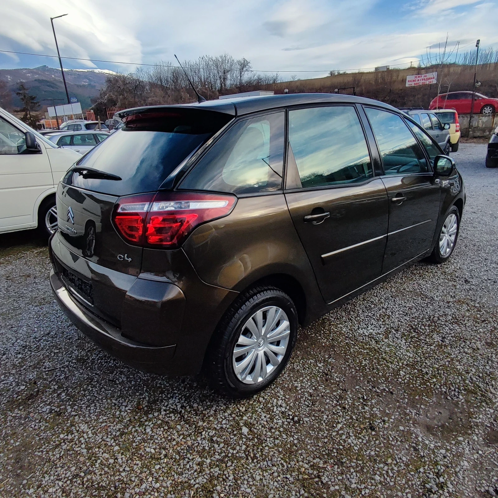 Citroen C4 Picasso 1.6 HDI* EXCLUSIVE* FACELIFT*  - изображение 8