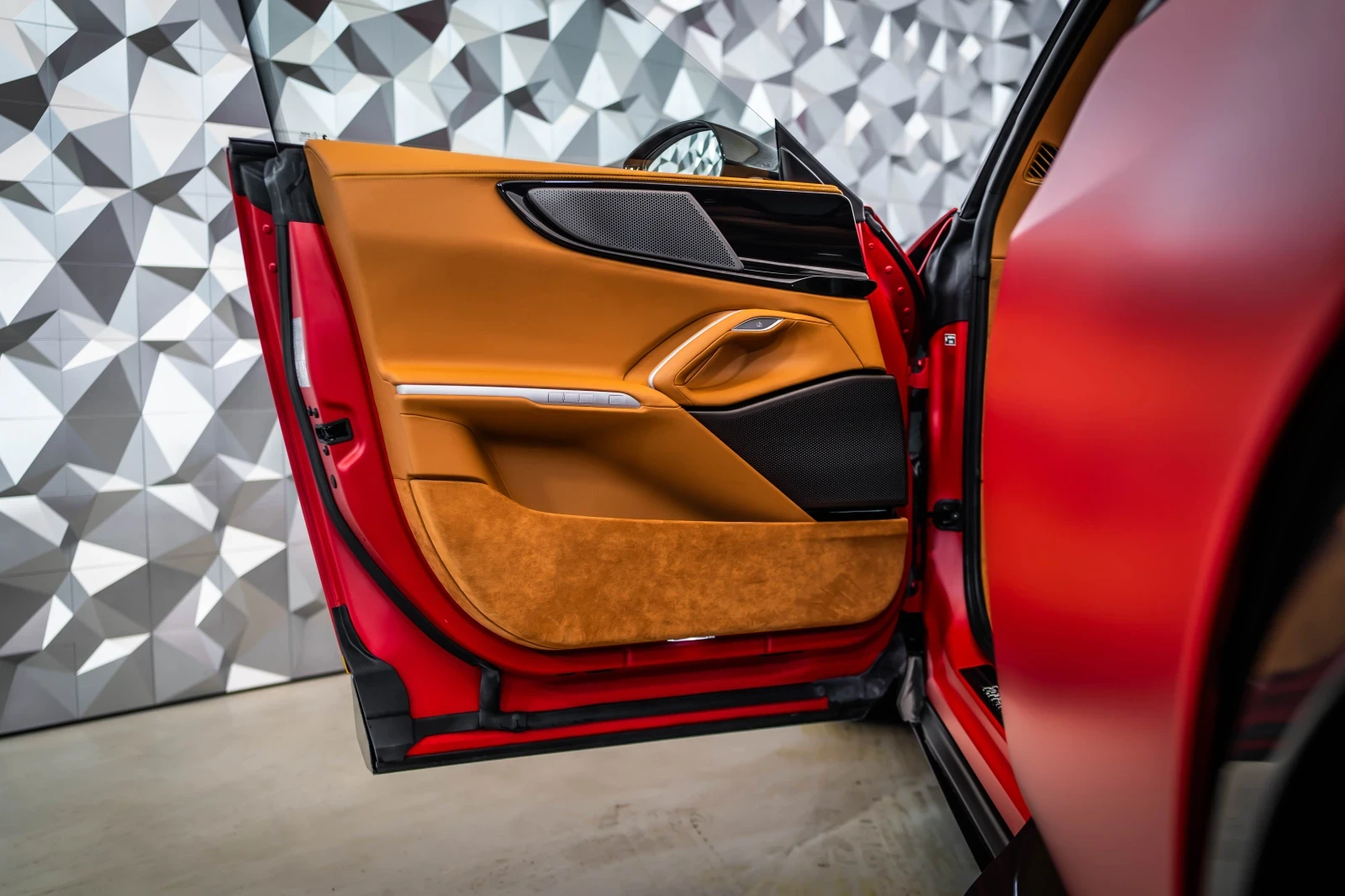 Ferrari Purosangue Carbon* 360 - изображение 7