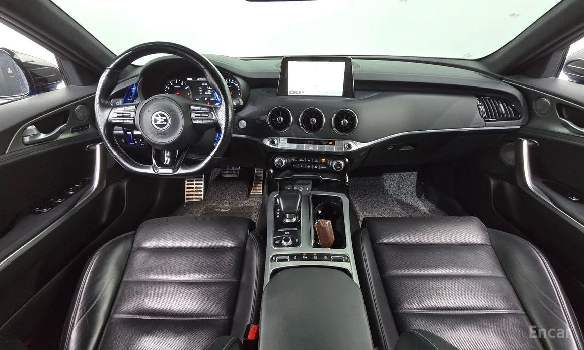 Kia Stinger, снимка 7 - Автомобили и джипове - 53967914