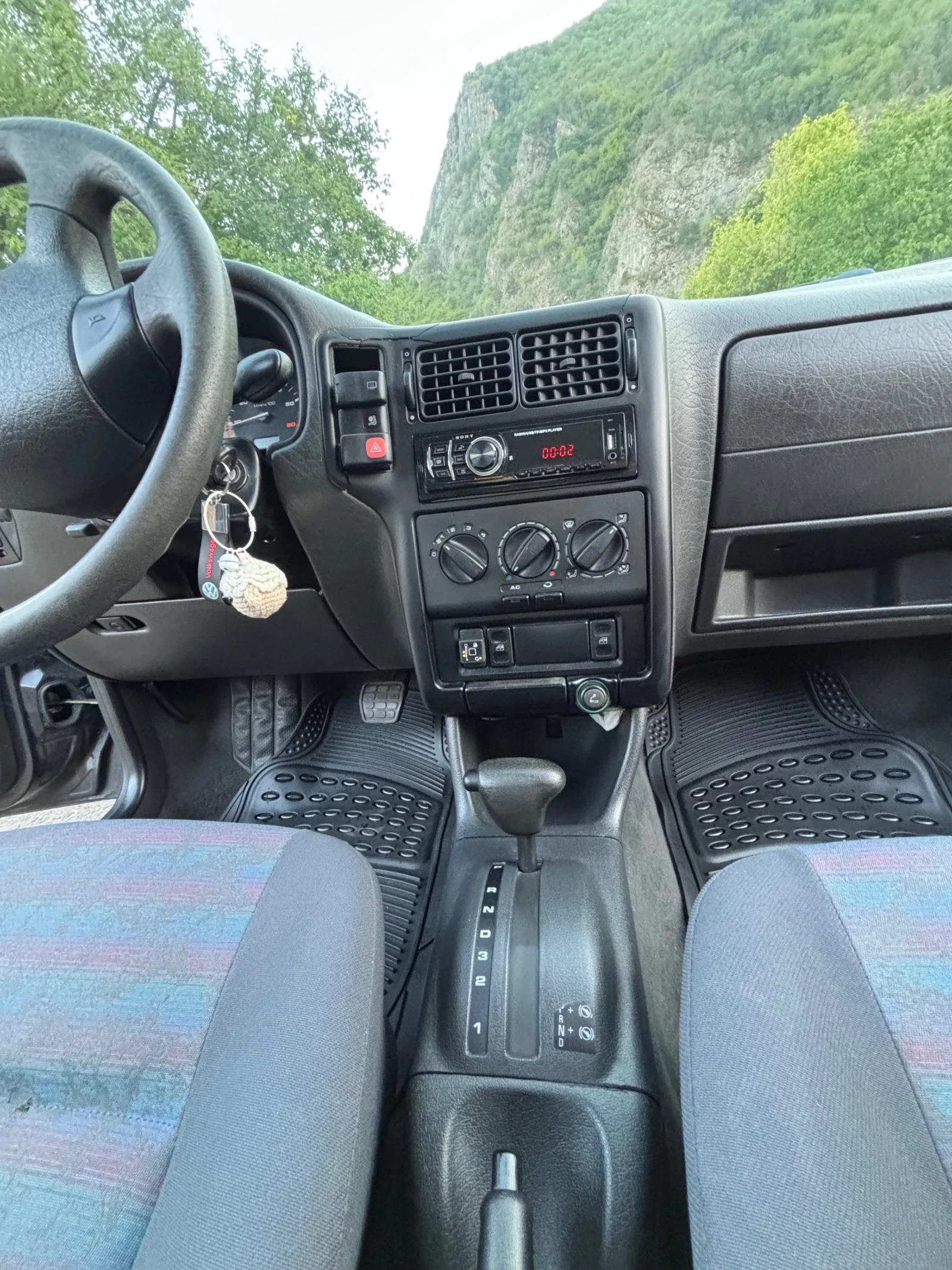 VW Polo 1.4 Automatic, снимка 5 - Автомобили и джипове - 53973271