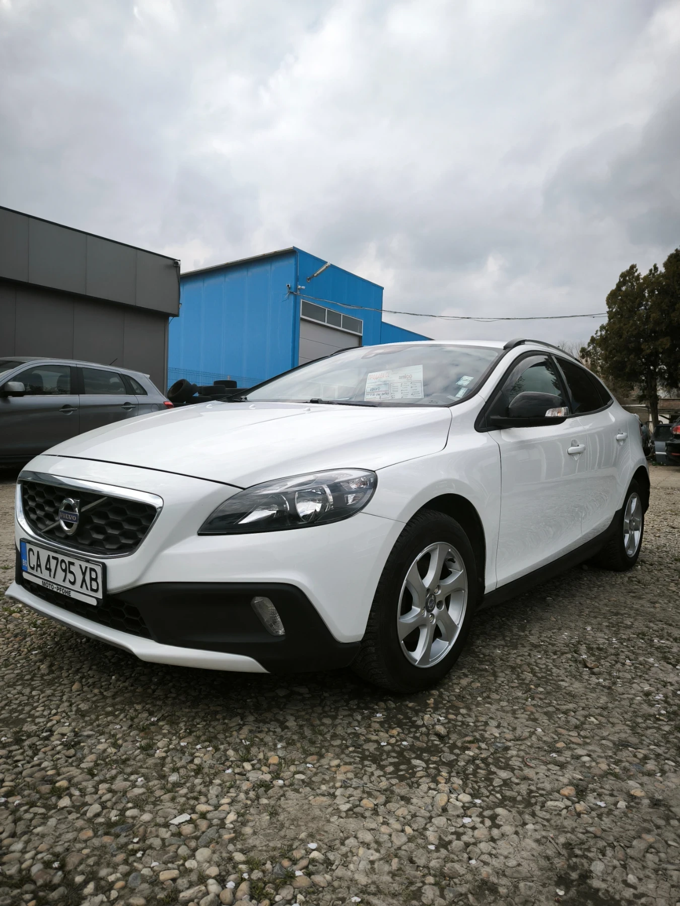 Volvo V40 Cross Country undefined | Auto.bg — изображение 1