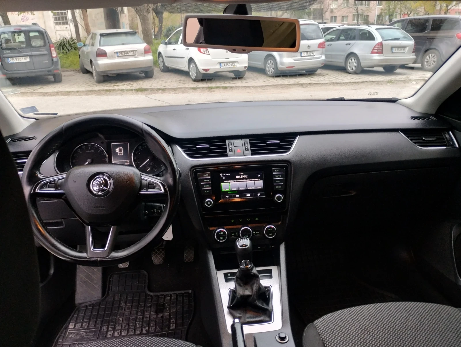 Skoda Octavia, снимка 7 - Автомобили и джипове - 54179606