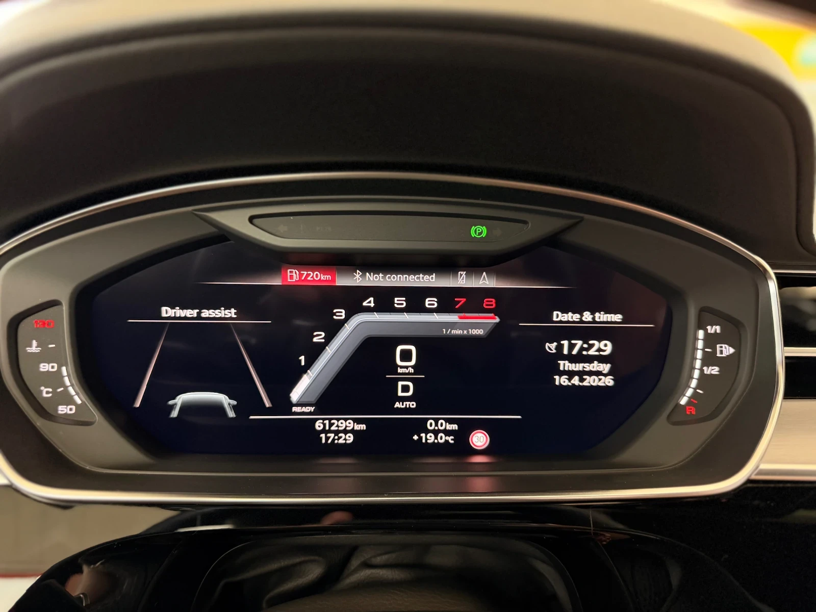 Audi A8 Audi A8 L 60 TFSI , снимка 13 - Автомобили и джипове - 54225160