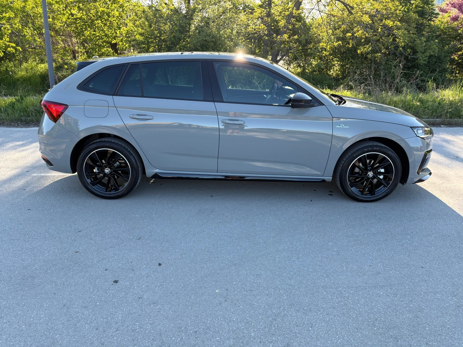 Skoda Scala Monte Carlo Plus 1.5TSI 6MT, снимка 6 - Автомобили и джипове - 54321500