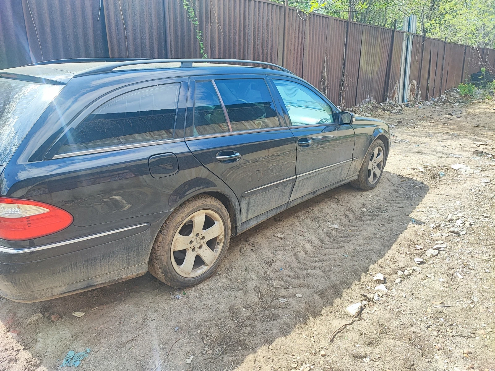 Mercedes-Benz E 320 Редови, снимка 6 - Автомобили и джипове - 54342925