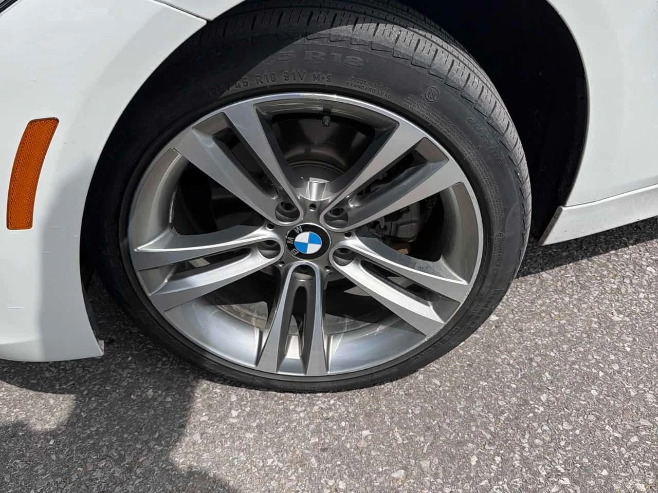 BMW 330 * 330i xDrive * CARFAX * ЦЕНА ДО БГ, снимка 6 - Автомобили и джипове - 54400029