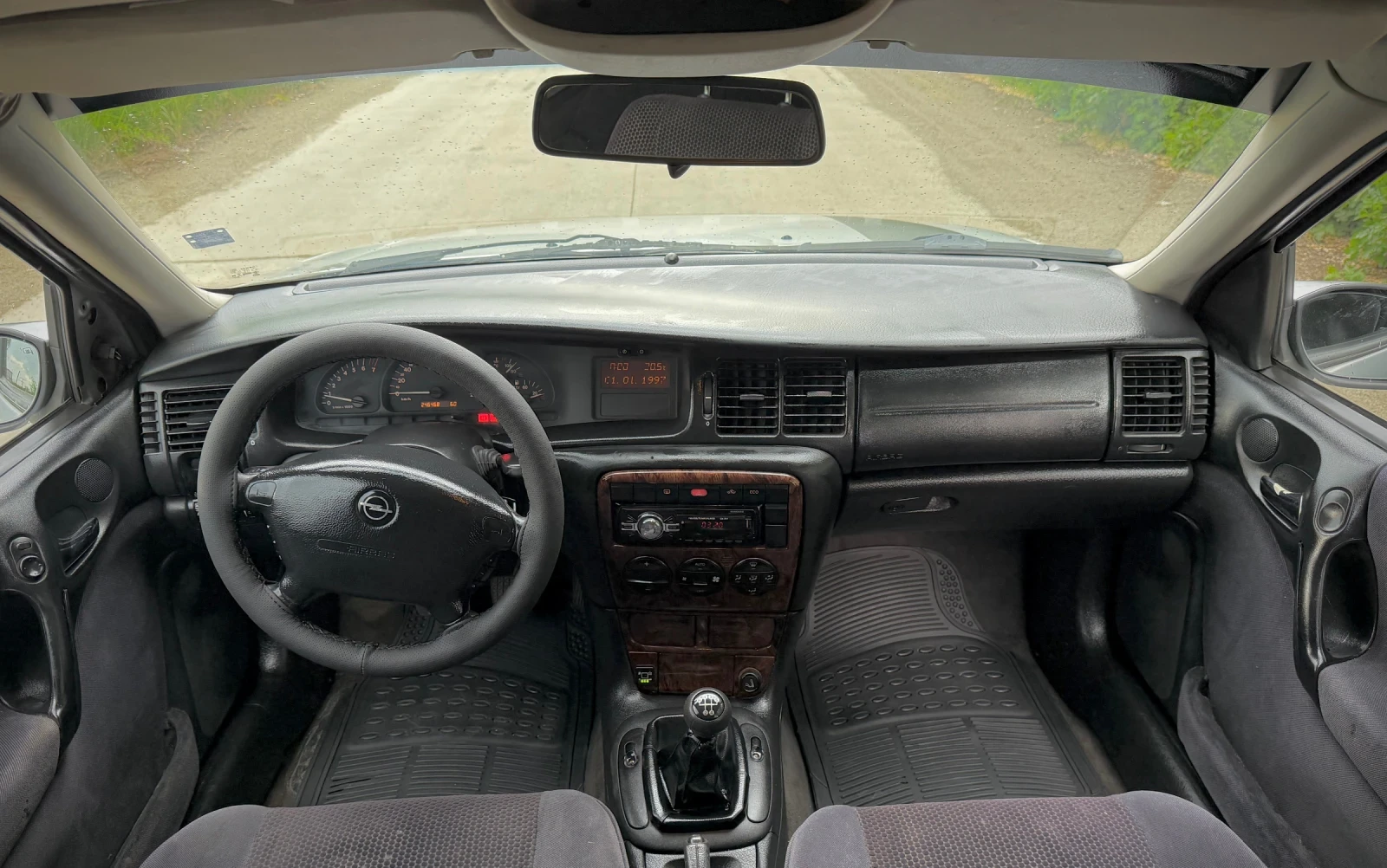 Opel Vectra ГАЗ ИНЖЕКЦИОН, снимка 8 - Автомобили и джипове - 54538181