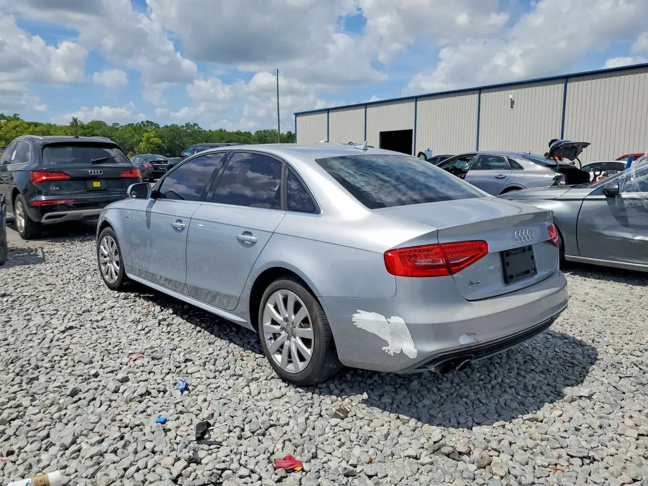 Audi A4 PREMIUM, снимка 5 - Автомобили и джипове - 54564399