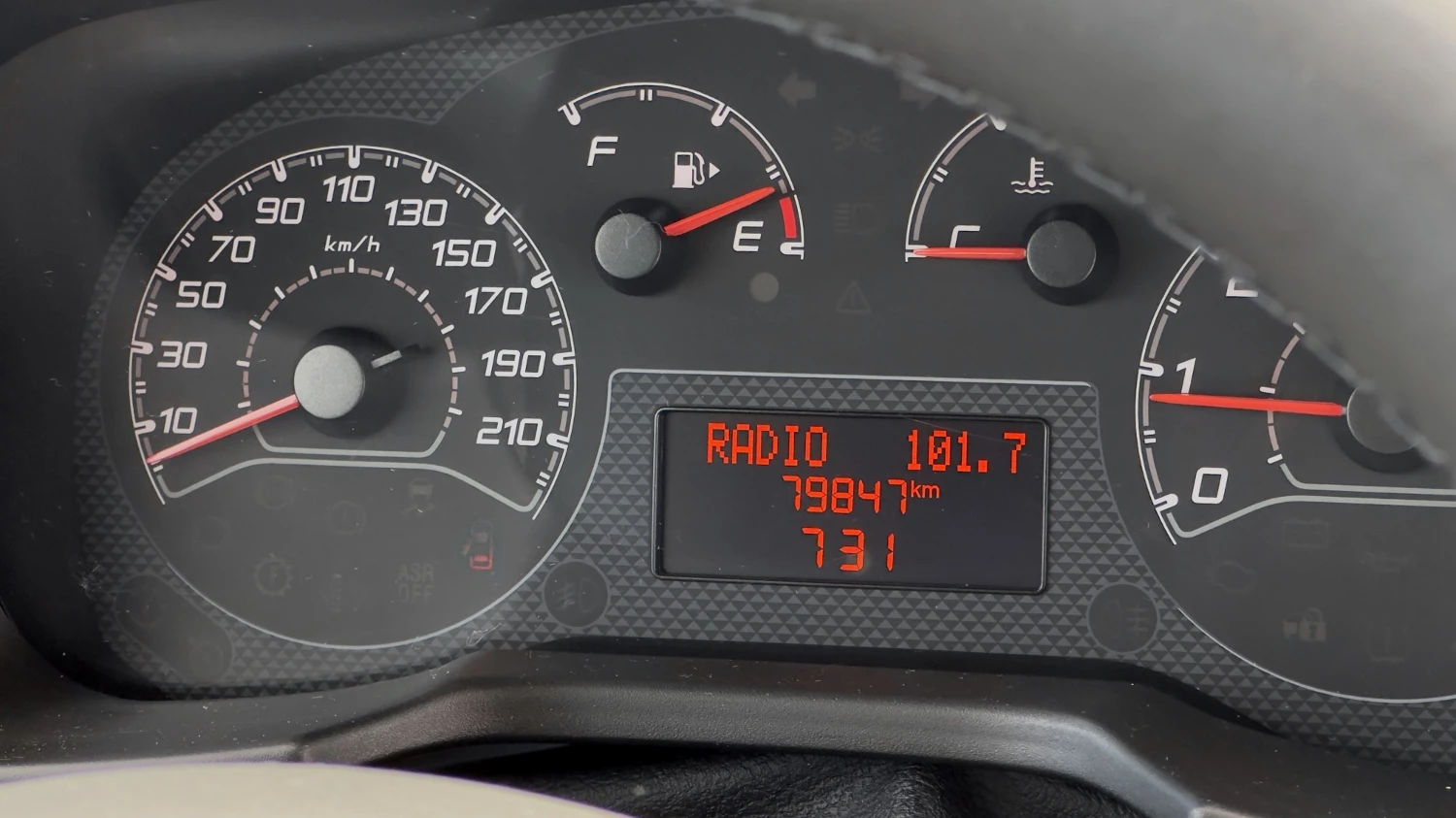 Fiat Fiorino 1.3 JTD/MJ 80хил.км. Сервизна история! Klima, снимка 7 - Автомобили и джипове - 54735736