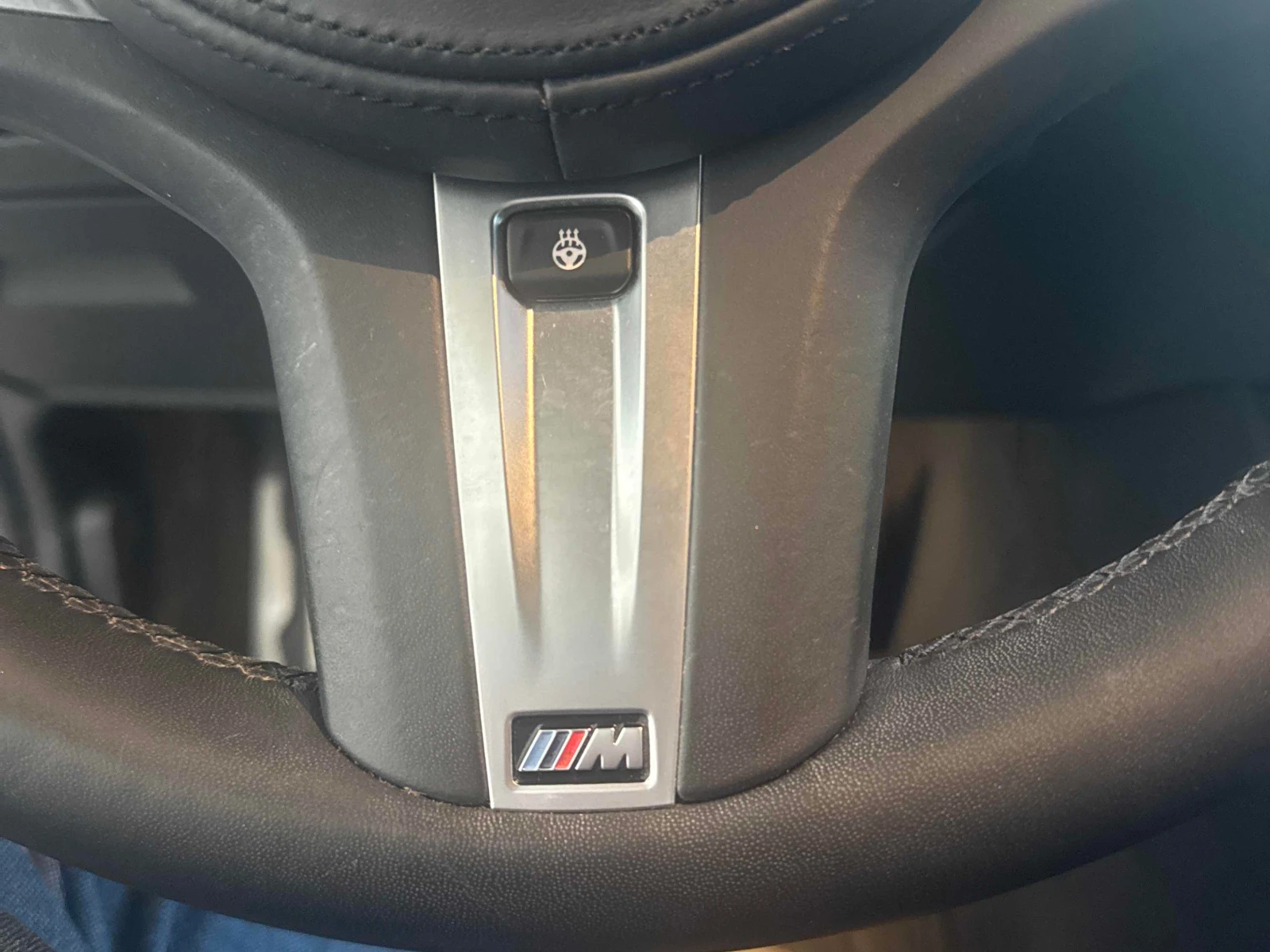 BMW 330 i xDrive/M-Pack/H&K/Video, снимка 10 - Автомобили и джипове - 54760557