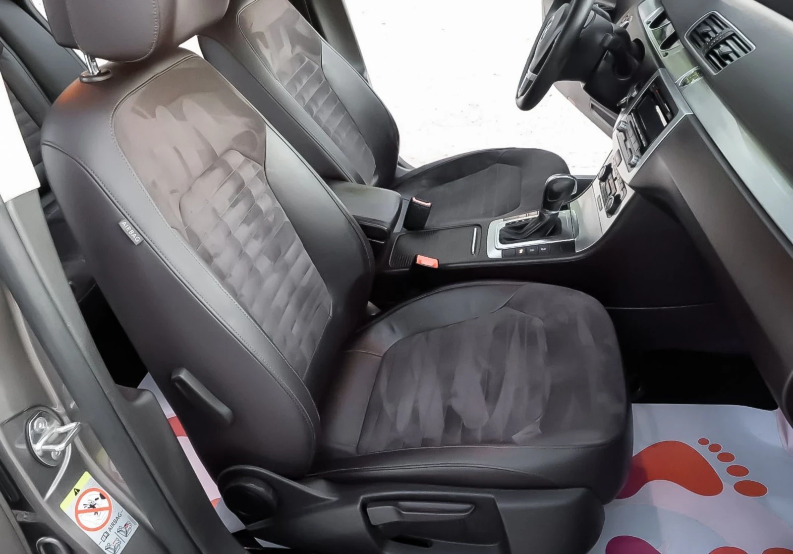 VW Passat 2.0tdi Avtomat hig linne , снимка 10 - Автомобили и джипове - 55084167