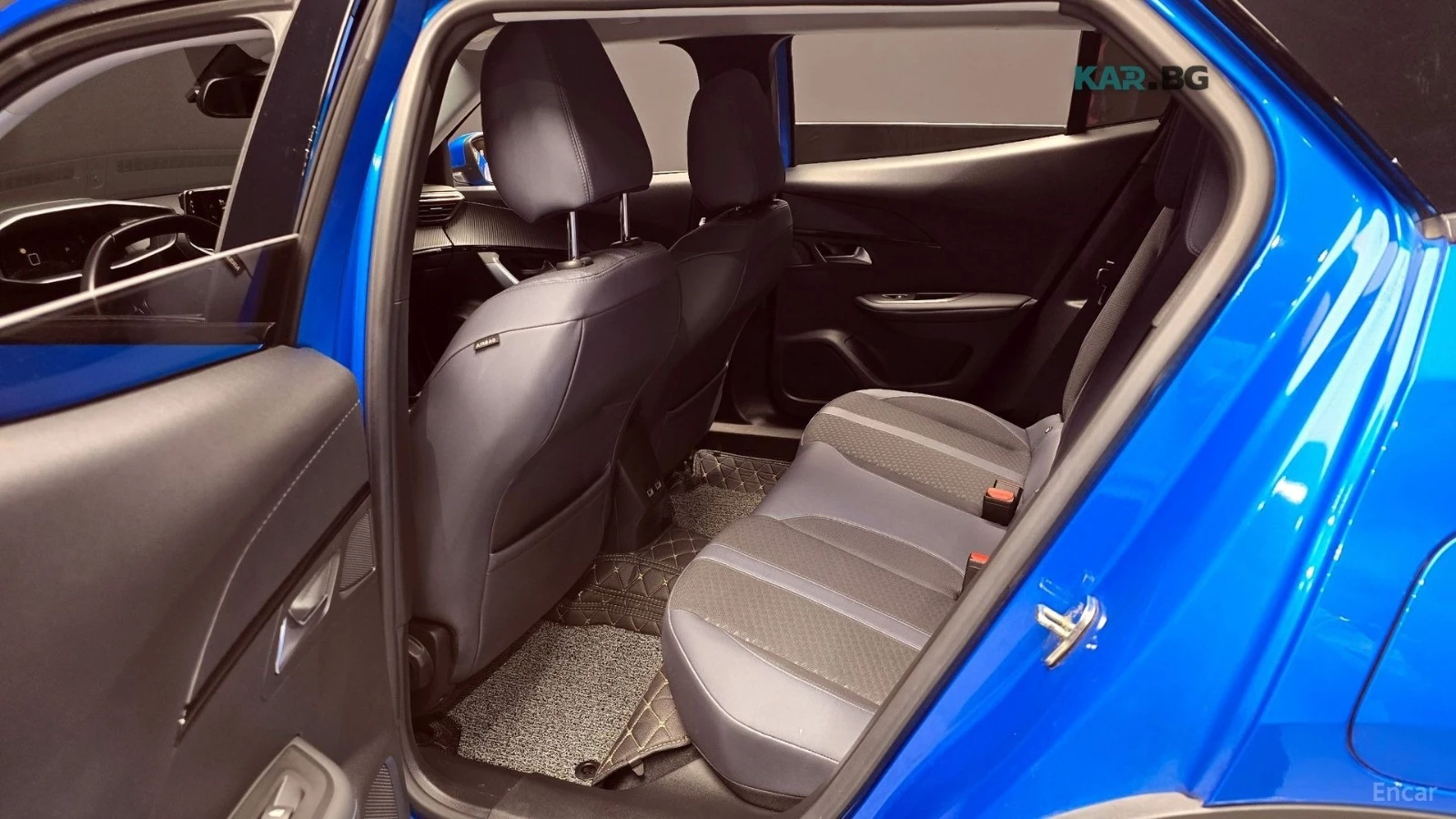 Peugeot 2008 1.5 BlueHDi Allure, снимка 9 - Автомобили и джипове - 55236740