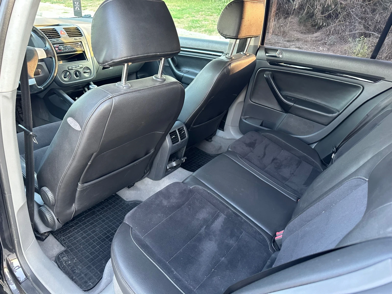 VW Golf 1.9TDI 105hp, снимка 11 - Автомобили и джипове - 55709981
