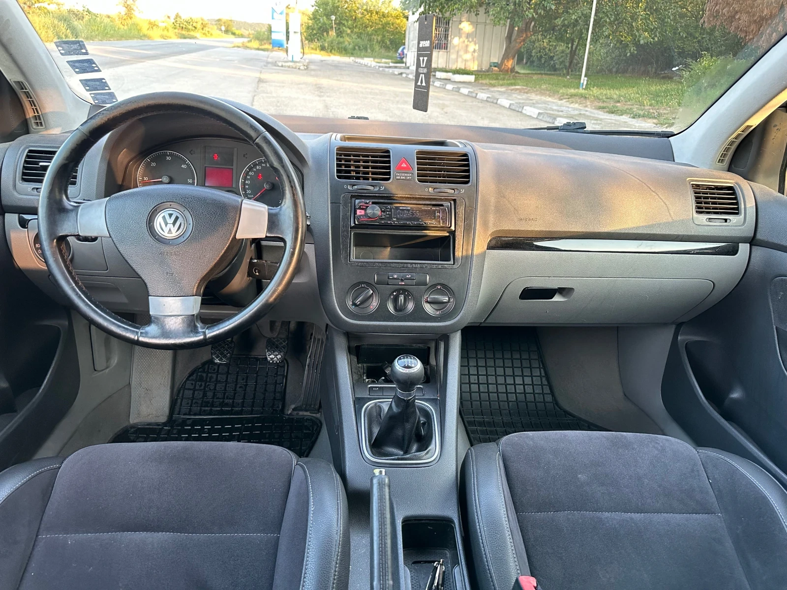VW Golf 1.9TDI 105hp, снимка 8 - Автомобили и джипове - 55709981