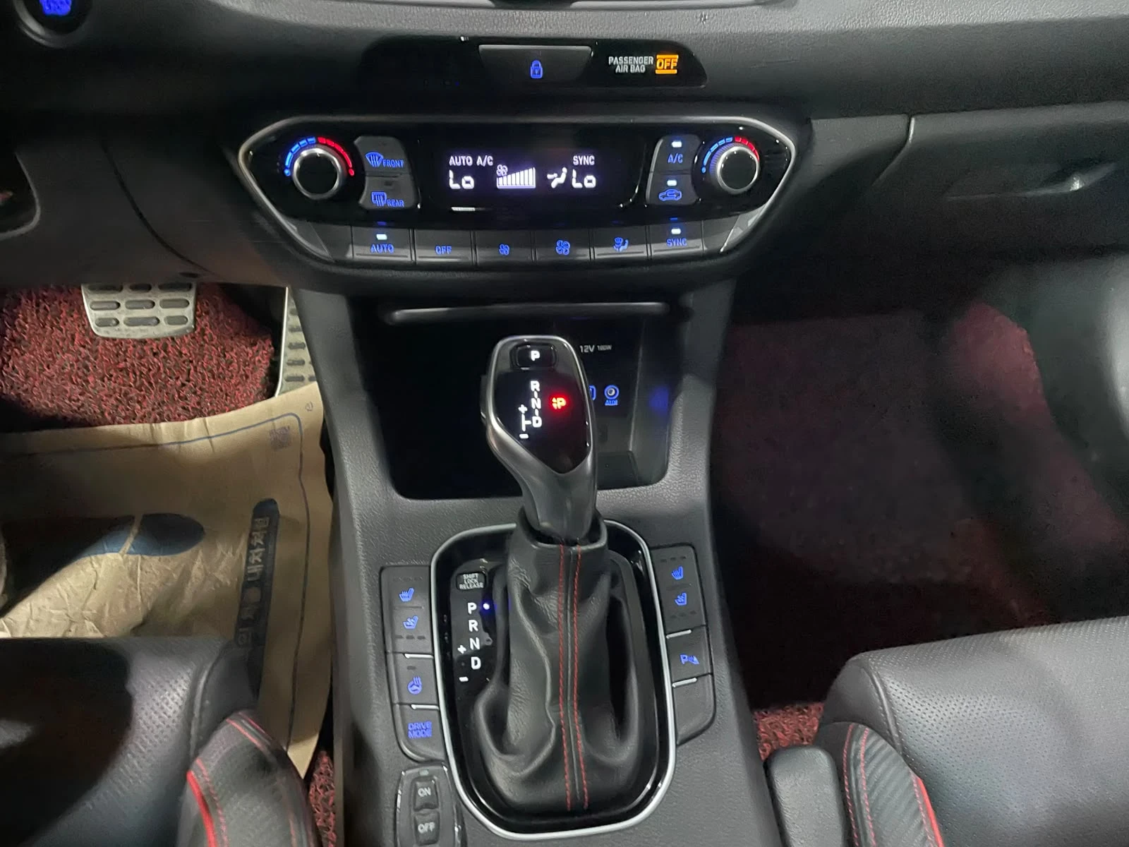 Hyundai I30 1.6 Turbo ! N Line !, снимка 16 - Автомобили и джипове - 55925780