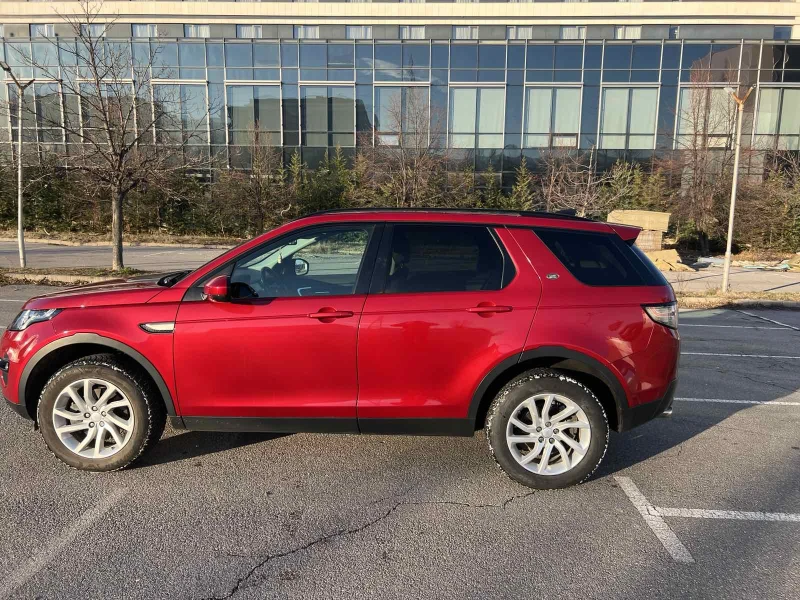 Land Rover Discovery Sport 6+ 1 места, снимка 3 - Автомобили и джипове - 48574980