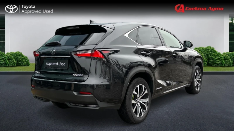 Lexus NX 300h Месечна вноска от 636 лв., снимка 4 - Автомобили и джипове - 48797427