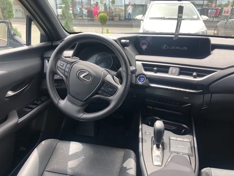 Lexus UX 300e Luxury, снимка 5 - Автомобили и джипове - 48797301