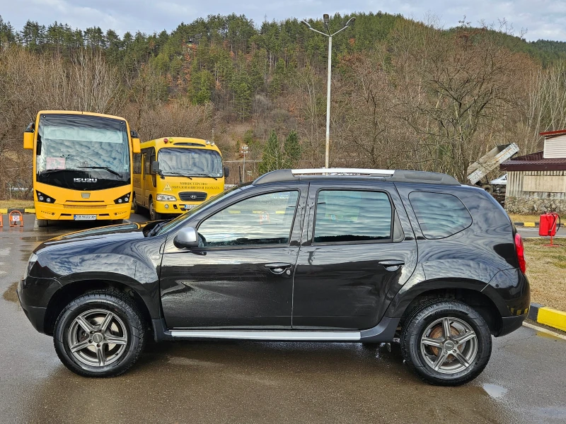 Dacia Duster 1.5 Dci 4x4/KOJA/KLIMATIK, снимка 3 - Автомобили и джипове - 49403767