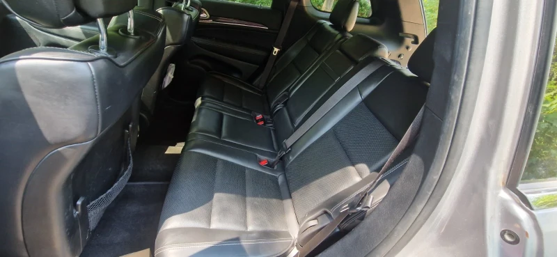 Jeep Grand cherokee 3.6, снимка 8 - Автомобили и джипове - 52762088