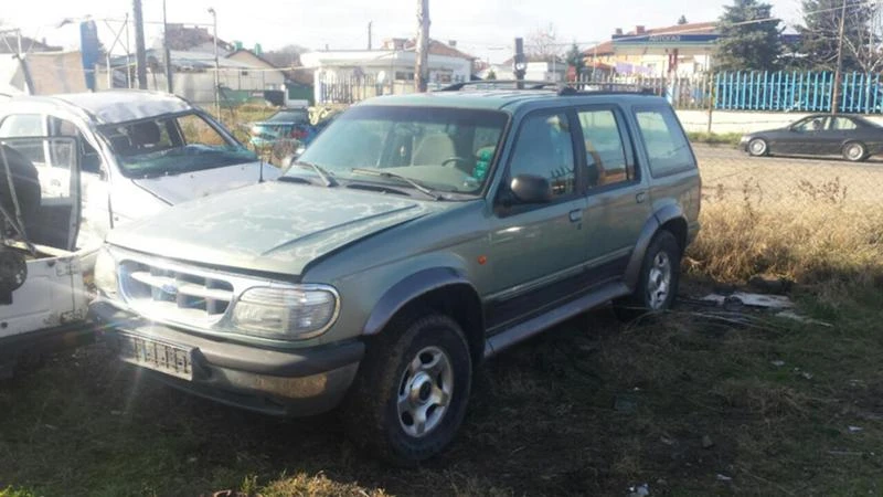 Ford Explorer 4.0i/на части, снимка 1 - Автомобили и джипове - 16423323