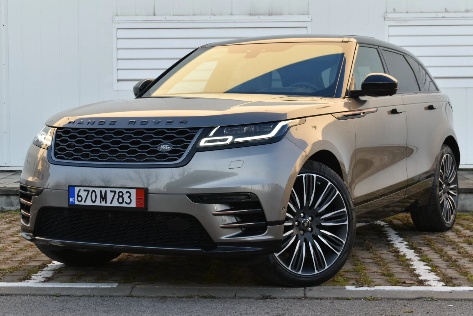 Land Rover Range Rover Velar RDYNAMIC!!!300кс!!! - изображение 3