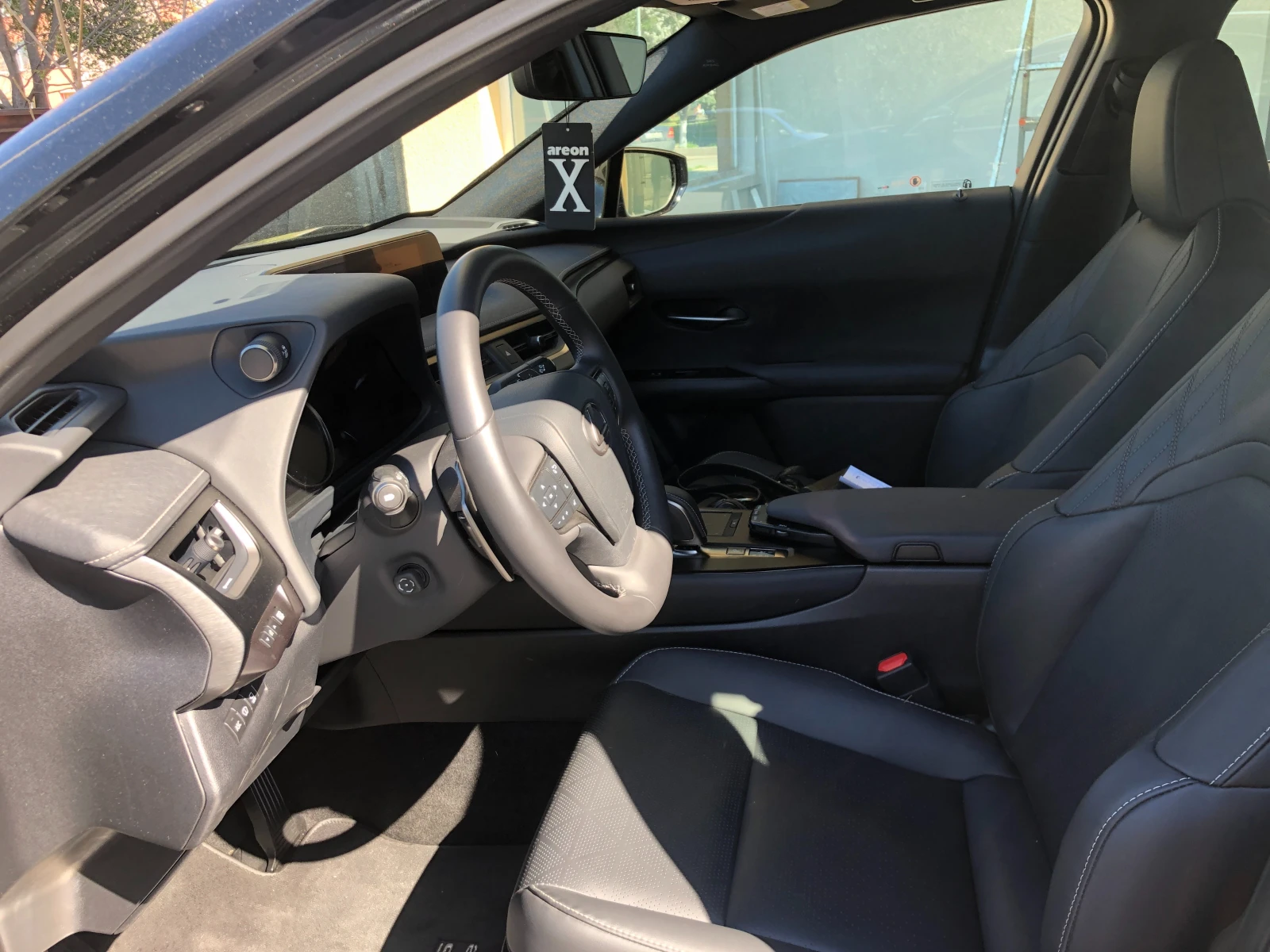 Lexus UX 300e Luxury/LED/KEYLESS/CAM/ | Mobile.bg   13