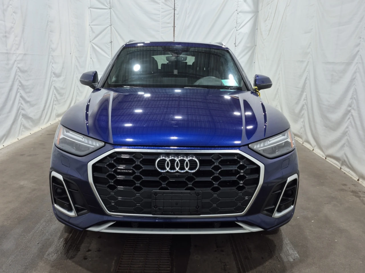 Audi Q5 TECHNIK * CARFAX * АвтоКредит * Цена до България*  - изображение 6