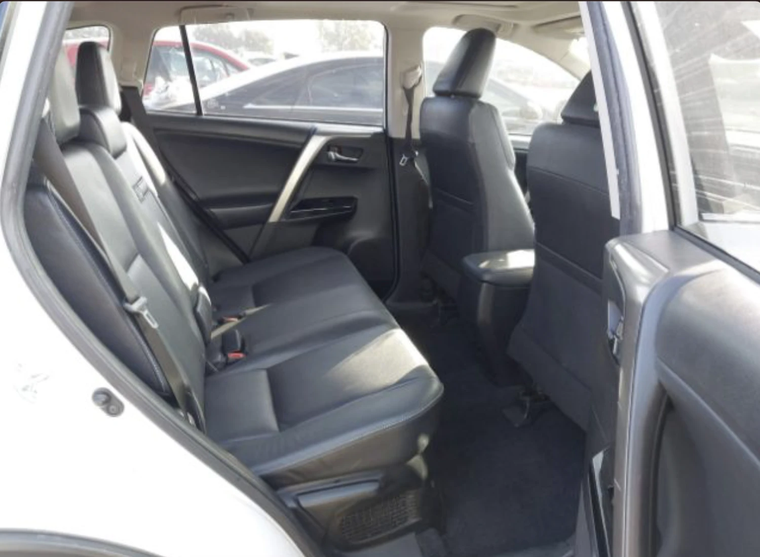 Toyota Rav4 HYBRID* LIMITED - изображение 8