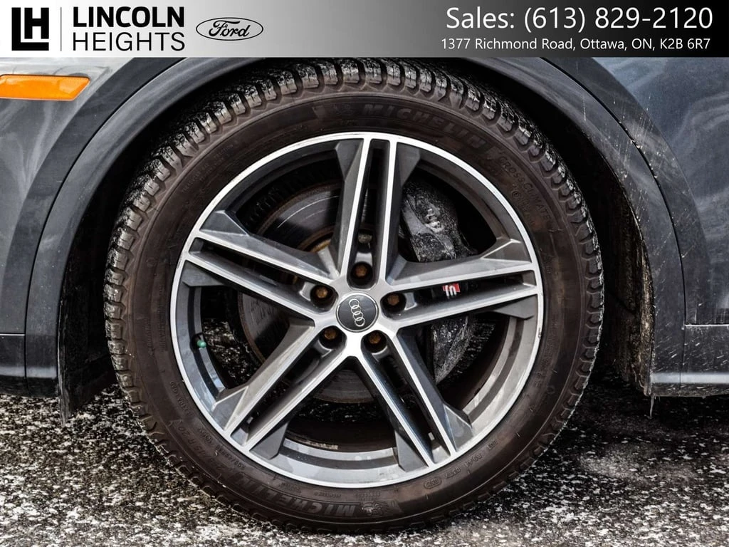 Audi SQ5 * quattro Premium Plus * CARFAX * ЦЕНА ДО БГ - изображение 9