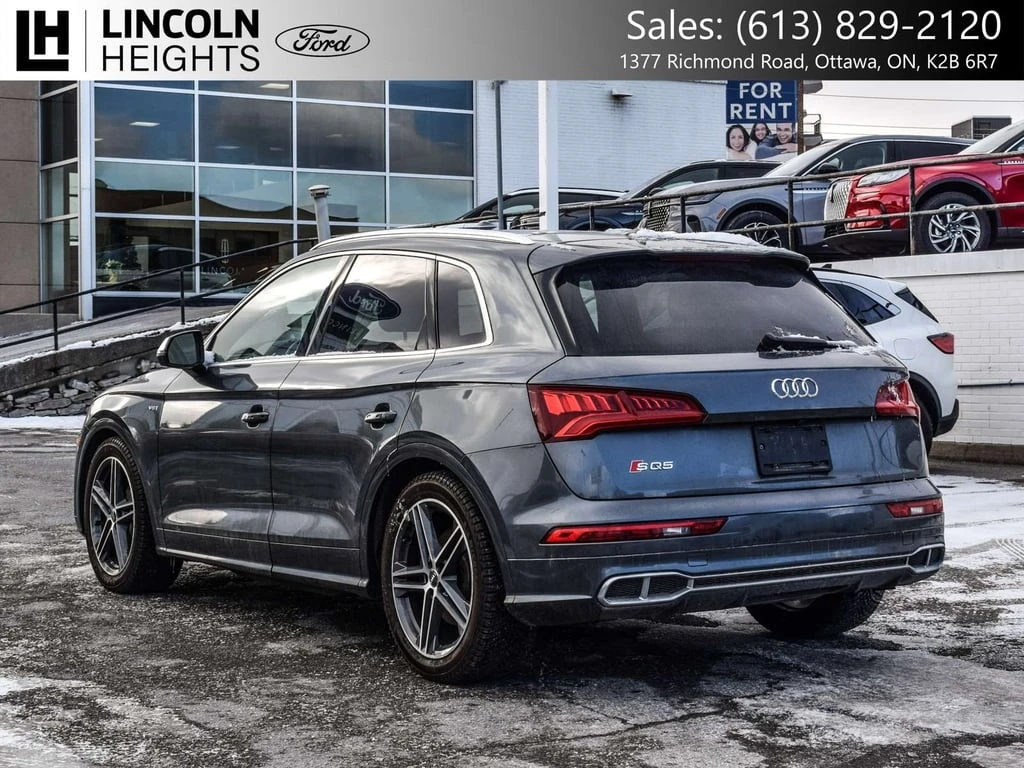 Audi SQ5 * quattro Premium Plus * CARFAX * ЦЕНА ДО БГ - изображение 4