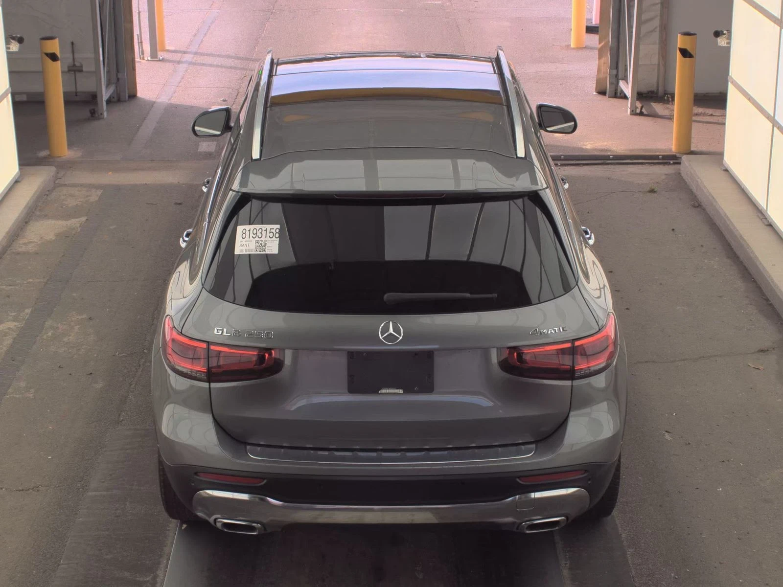 Mercedes-Benz GLB 4MATIC | 360 КАМЕРА | ПАНОРАМА | KEYLESS | , снимка 5 - Автомобили и джипове - 54025143