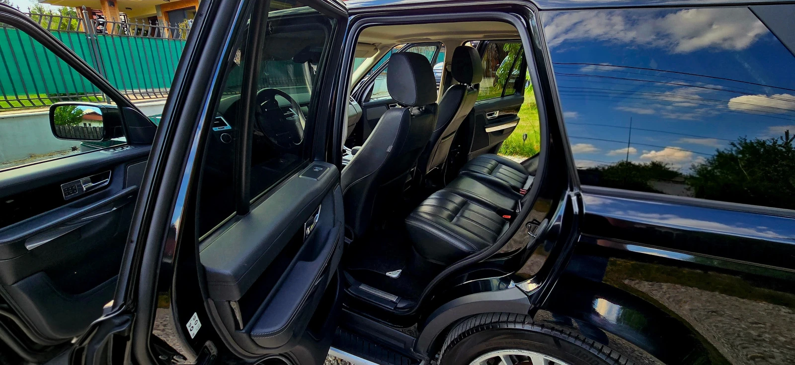 Land Rover Range Rover Sport HSE, снимка 15 - Автомобили и джипове - 54221738