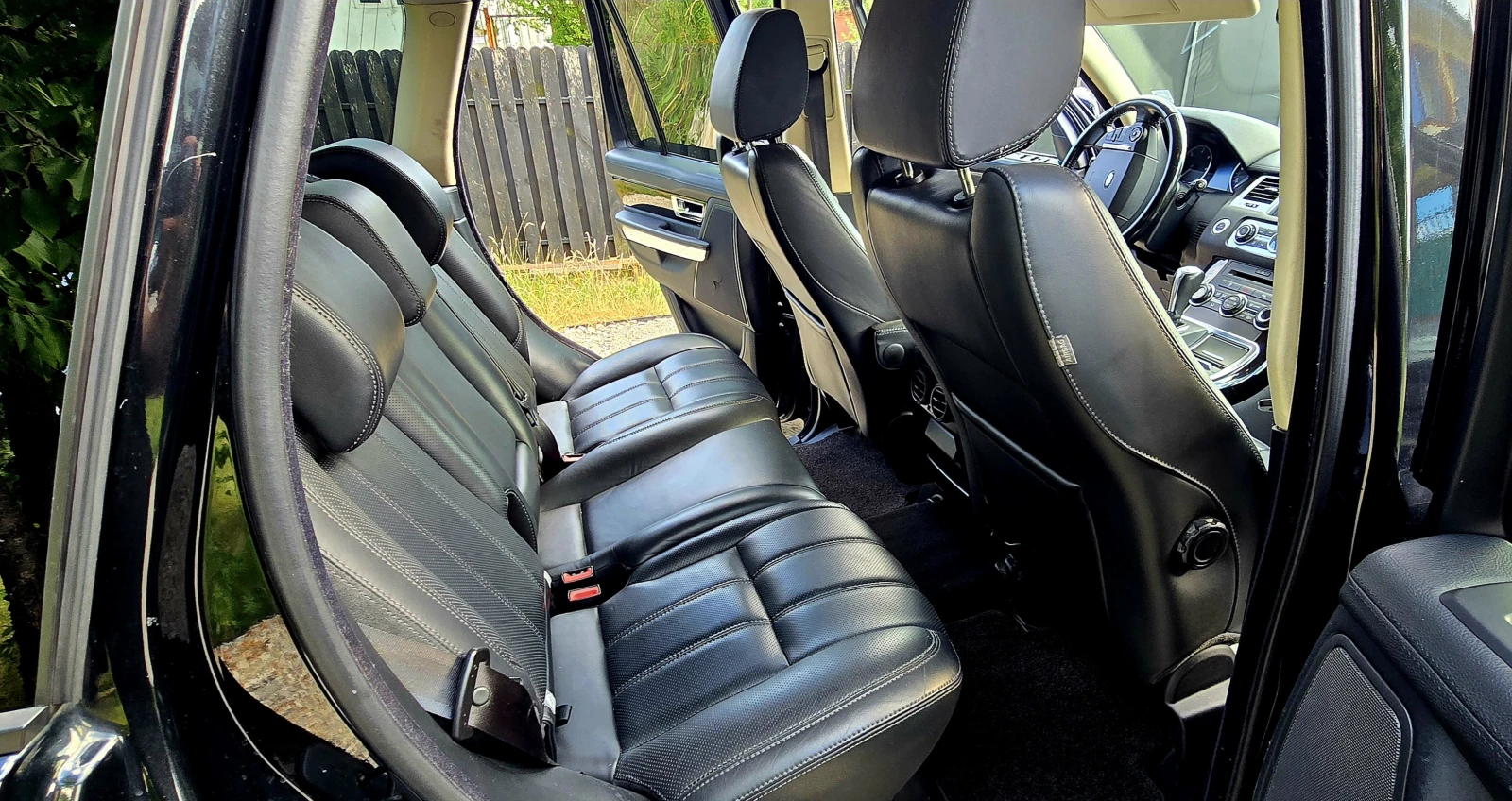 Land Rover Range Rover Sport HSE, снимка 14 - Автомобили и джипове - 54221738