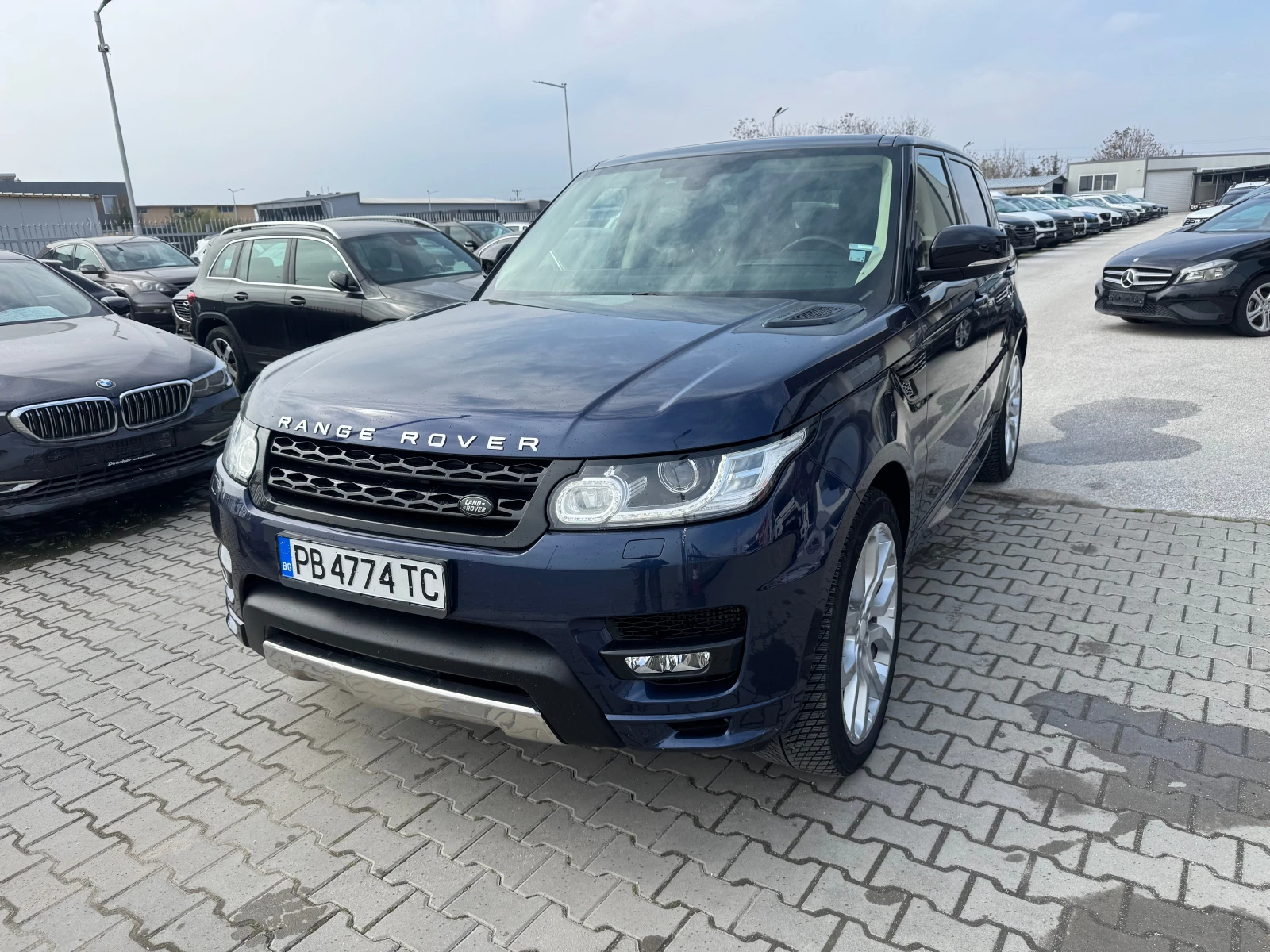 Land Rover Range Rover Sport 3.0 Diesel, снимка 2 - Автомобили и джипове - 54293953