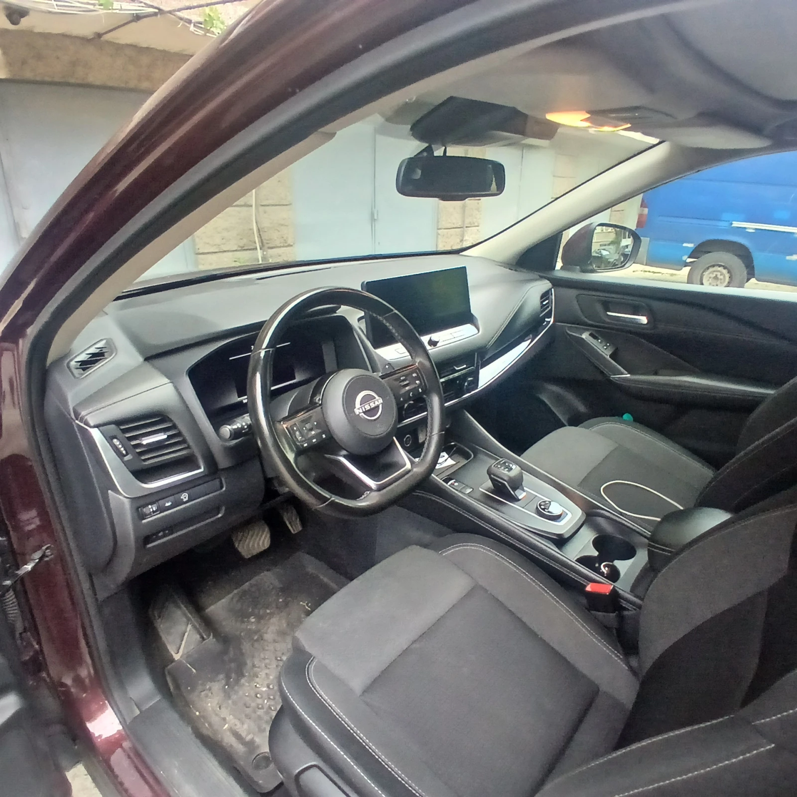 Nissan Qashqai, снимка 6 - Автомобили и джипове - 54377556