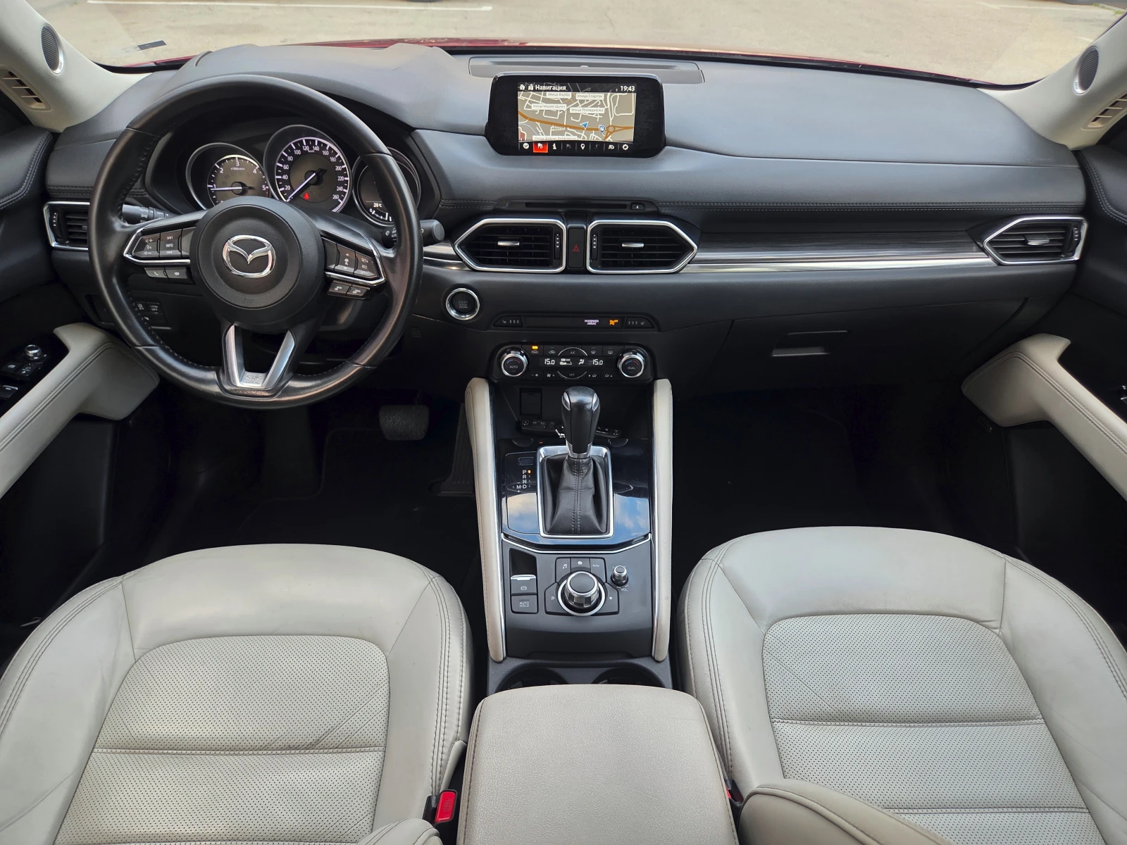Mazda CX-5 2.2d/Exclusive/4x4/Distronic/HEAD-UP/BOSE/Navi/Кам, снимка 11 - Автомобили и джипове - 54603907