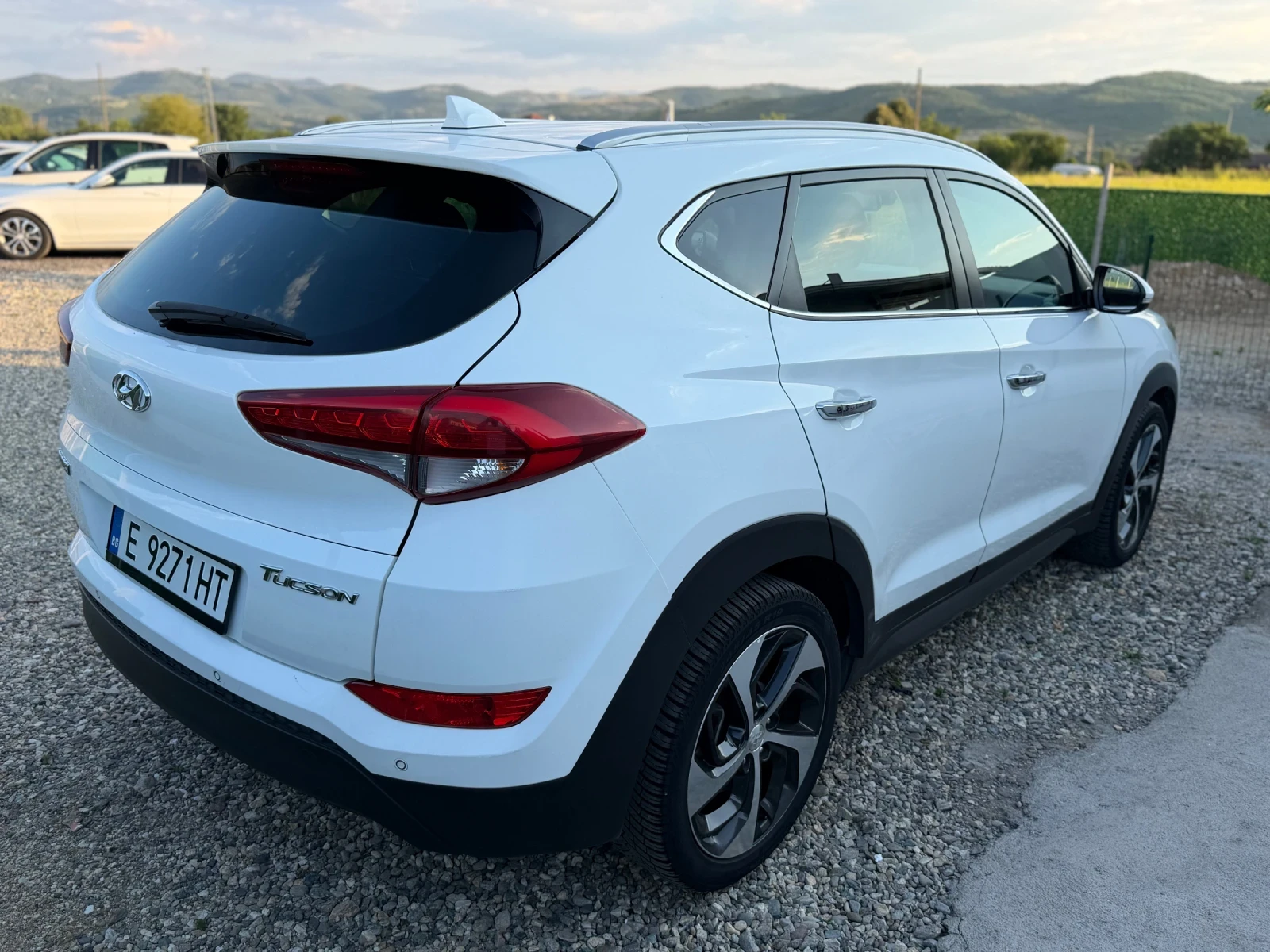 Hyundai Tucson 1.7 /// CRDI /// AUTOMAT/// | Mobile.bg � ����������� 4