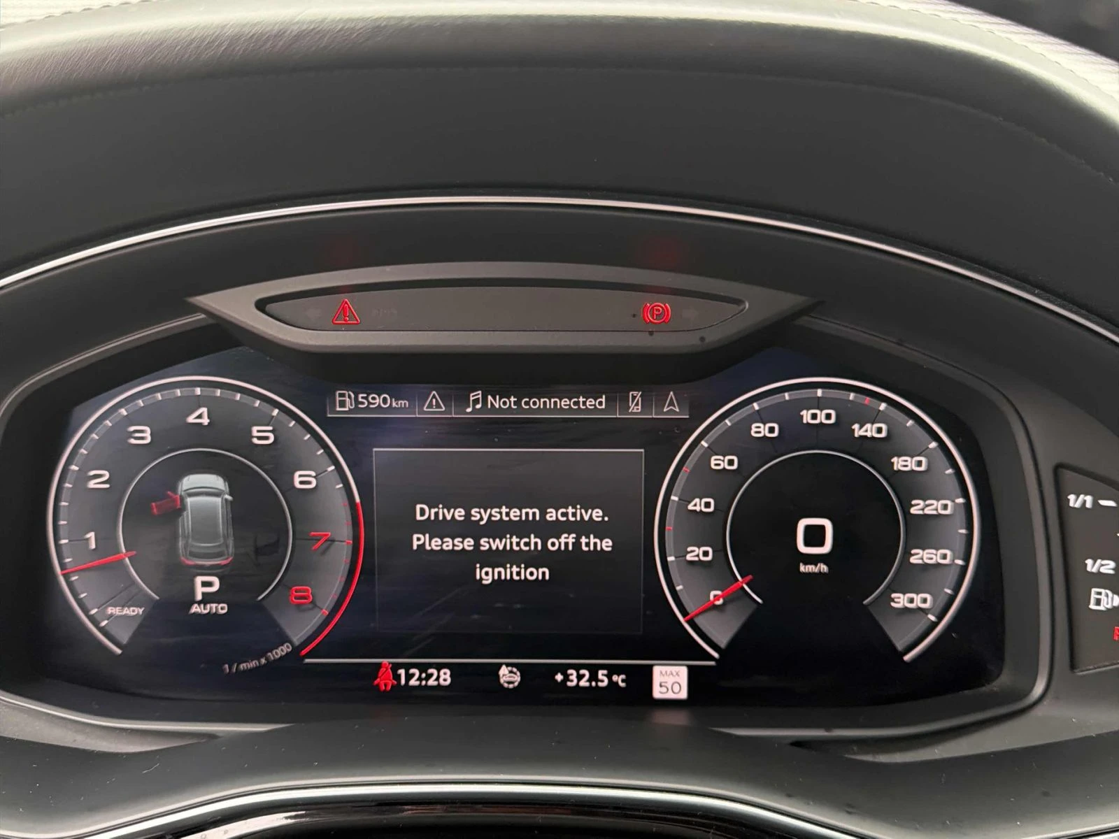Audi Q8 Technik* B&O* 360* Digital* Distronic* Вакуум* Обд, снимка 7 - Автомобили и джипове - 55833088