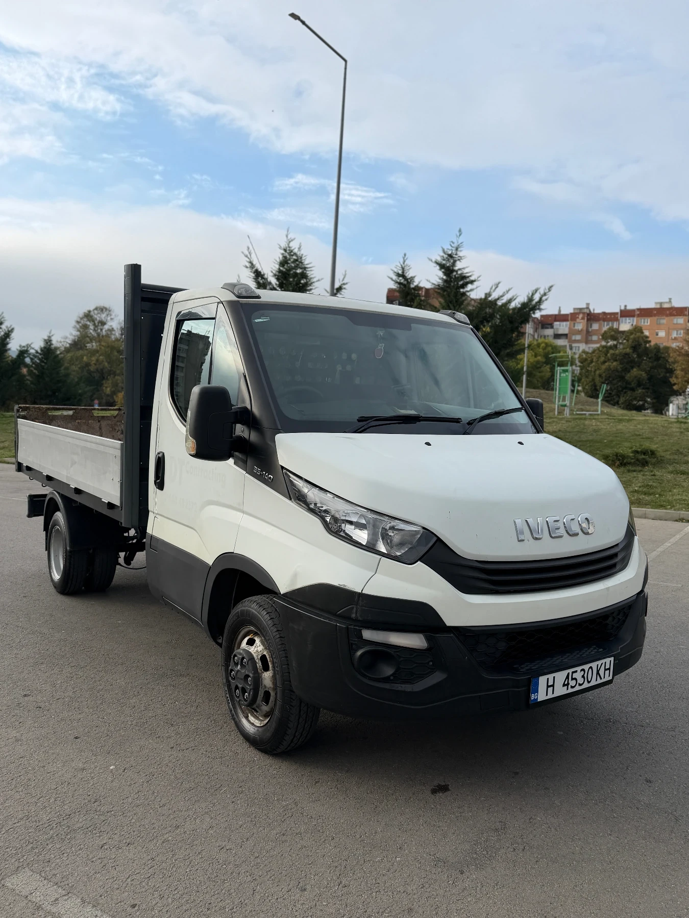Iveco Daily 35c14 Клима 2018 Десен волан