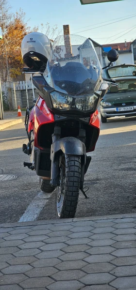  Aprilia Caponord