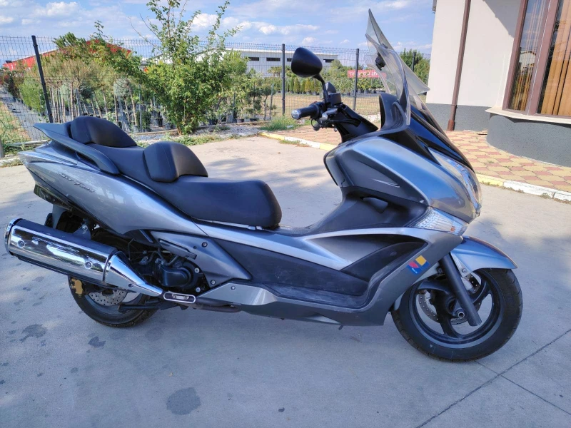 Honda Silver Wing, снимка 2 - Мотоциклети и мототехника - 52931783
